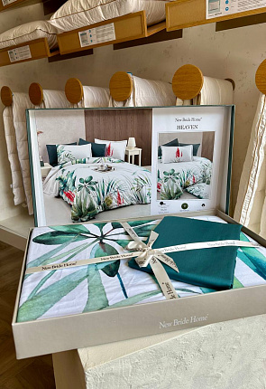 Фото - HEAVEN КПБ Евро, цветы - KOMODO STUDIO HOME
